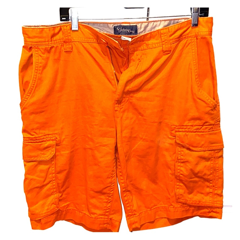 St. John’s Bay Cargo vintage Orange shorts size 32